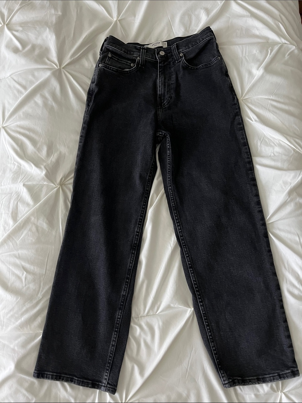 Hollister Women’s Baggy Jeans